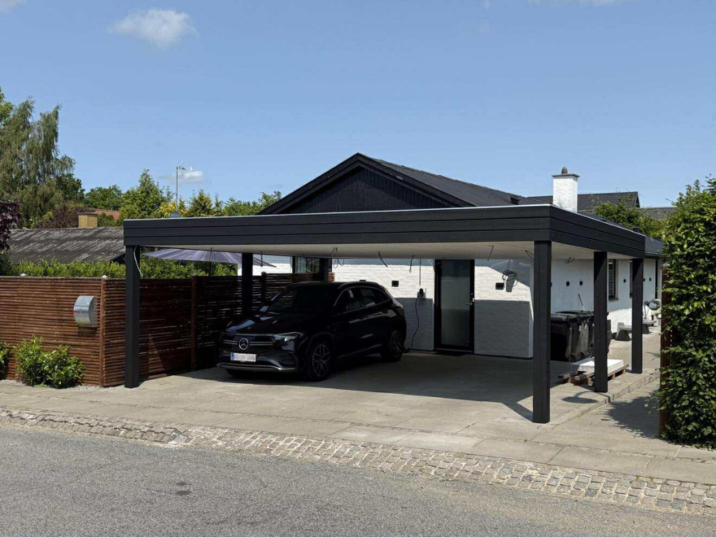 Færdigetableret dobbelt carport
